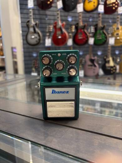 Ibanez TS9B Bass Tube Screamer | Long & McQuade